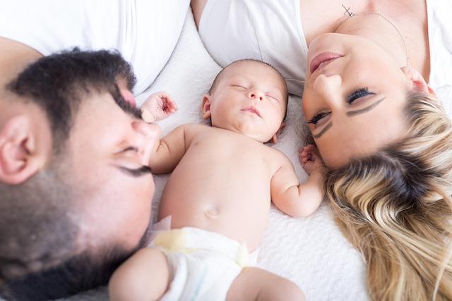 What’s the Best Diaper Brand? A+D vs. Diaper Genie Costs