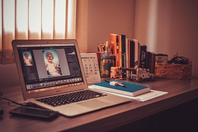 What Is the Best Windows Laptop in 2024? NIMO vs. HP