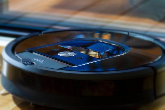 Robot Vacuums: how They Compare With Manual Cleaners