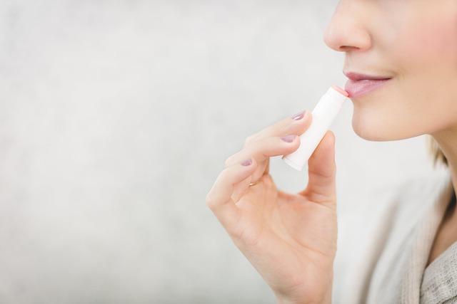 Best Lip Moisturizer for Dry Lips: Dermasuri Price Check