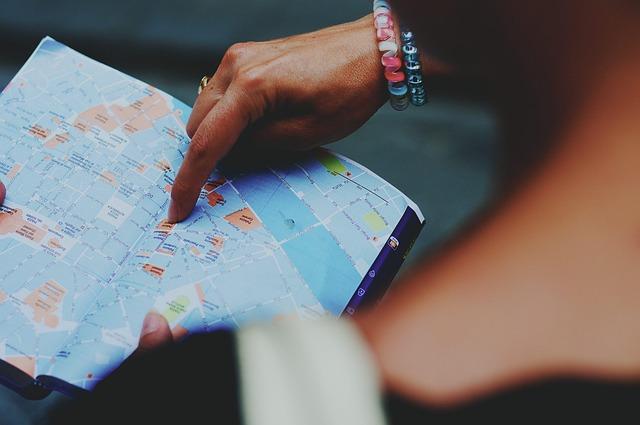 How Cereal City Guide: Paris Works for Finding Places to Eat and drink